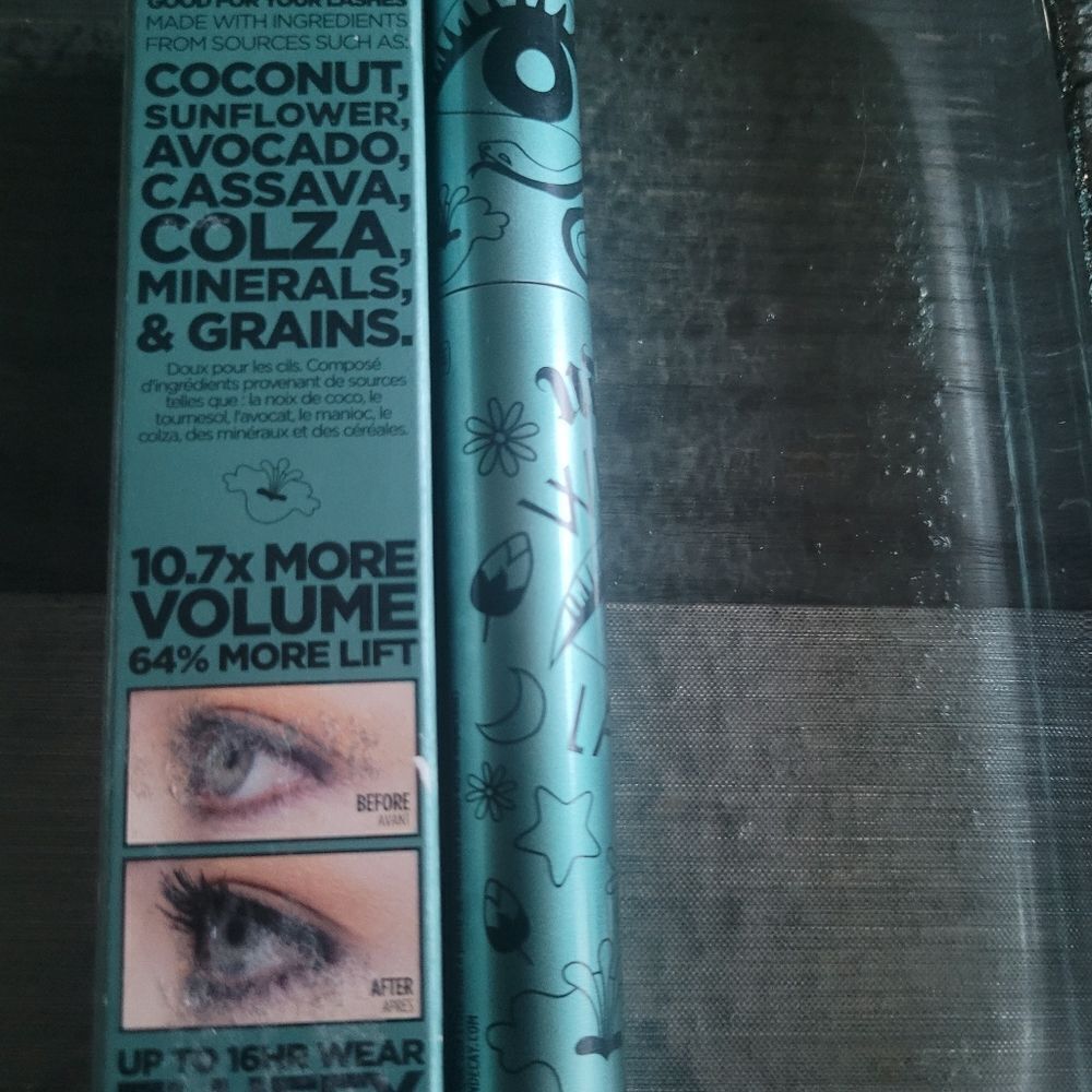 Urban Decay Wild Lash Vegan Plant Powered Volumizing Mascara Bkack New.